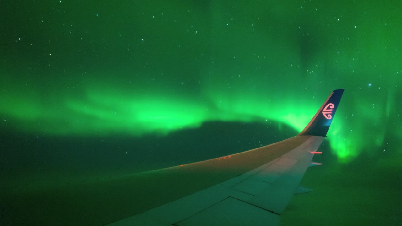 AeroLux Aurora light jet